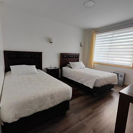 Hostal Casa Arrayán Coyhaique Esterno foto