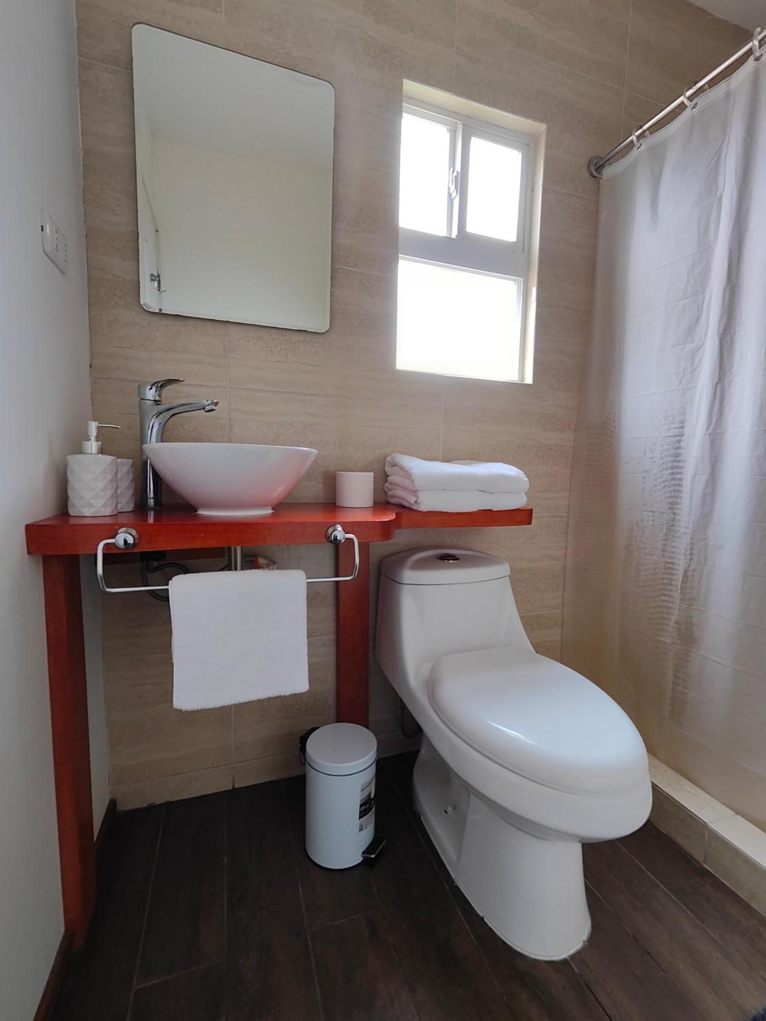 Hostal Casa Arrayán Coyhaique Esterno foto
